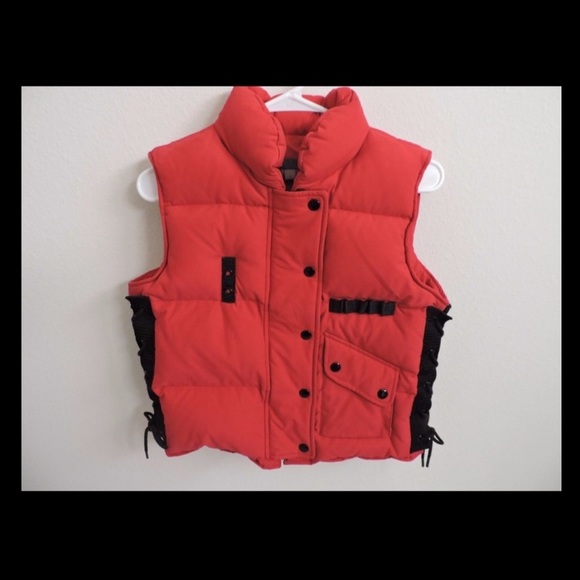 5/48 Red Vest - Picture 9 of 9